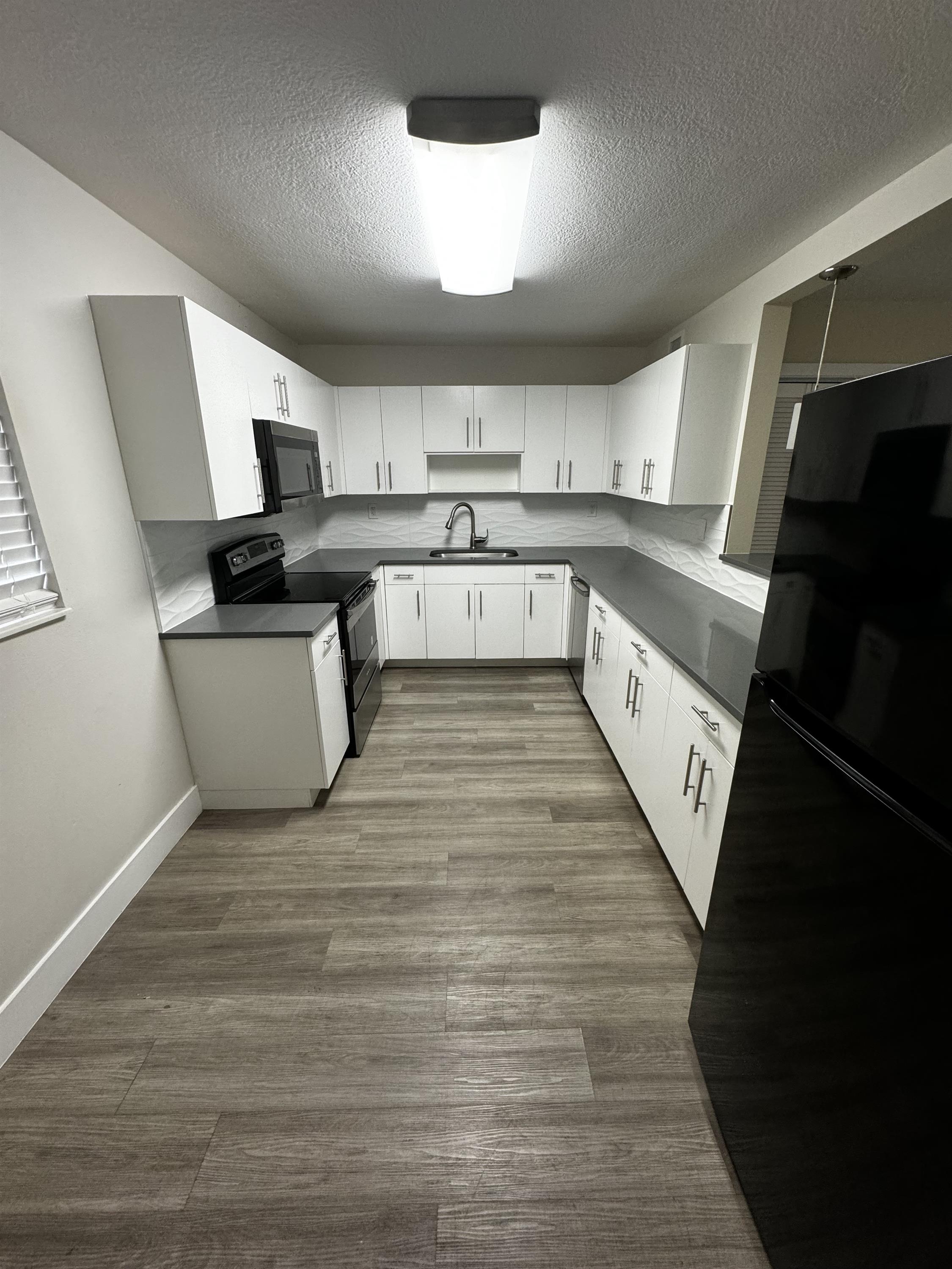 8461 Springtree Drive